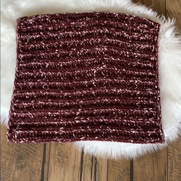 ❤️ Wine colored Funnel Scarf ❤️ - Picture 4 of 7